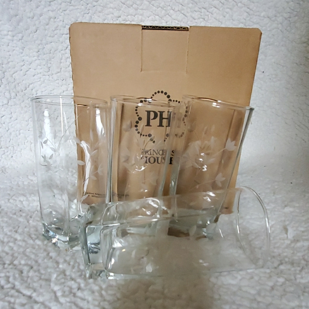 Beverage Glasses 4